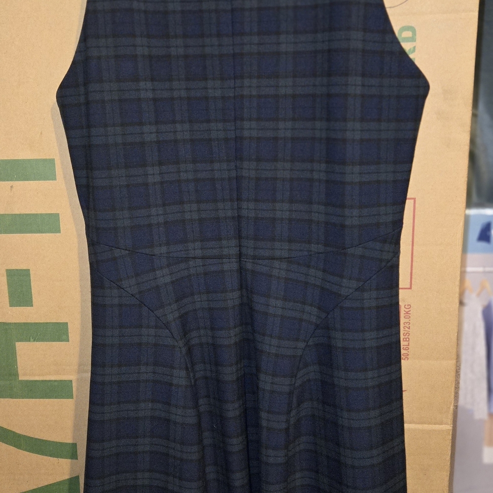 Banana Republic Navy and Forest Green Plaid Midi Dress - Picture 3 of 5